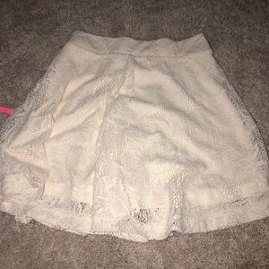 Lace skirt